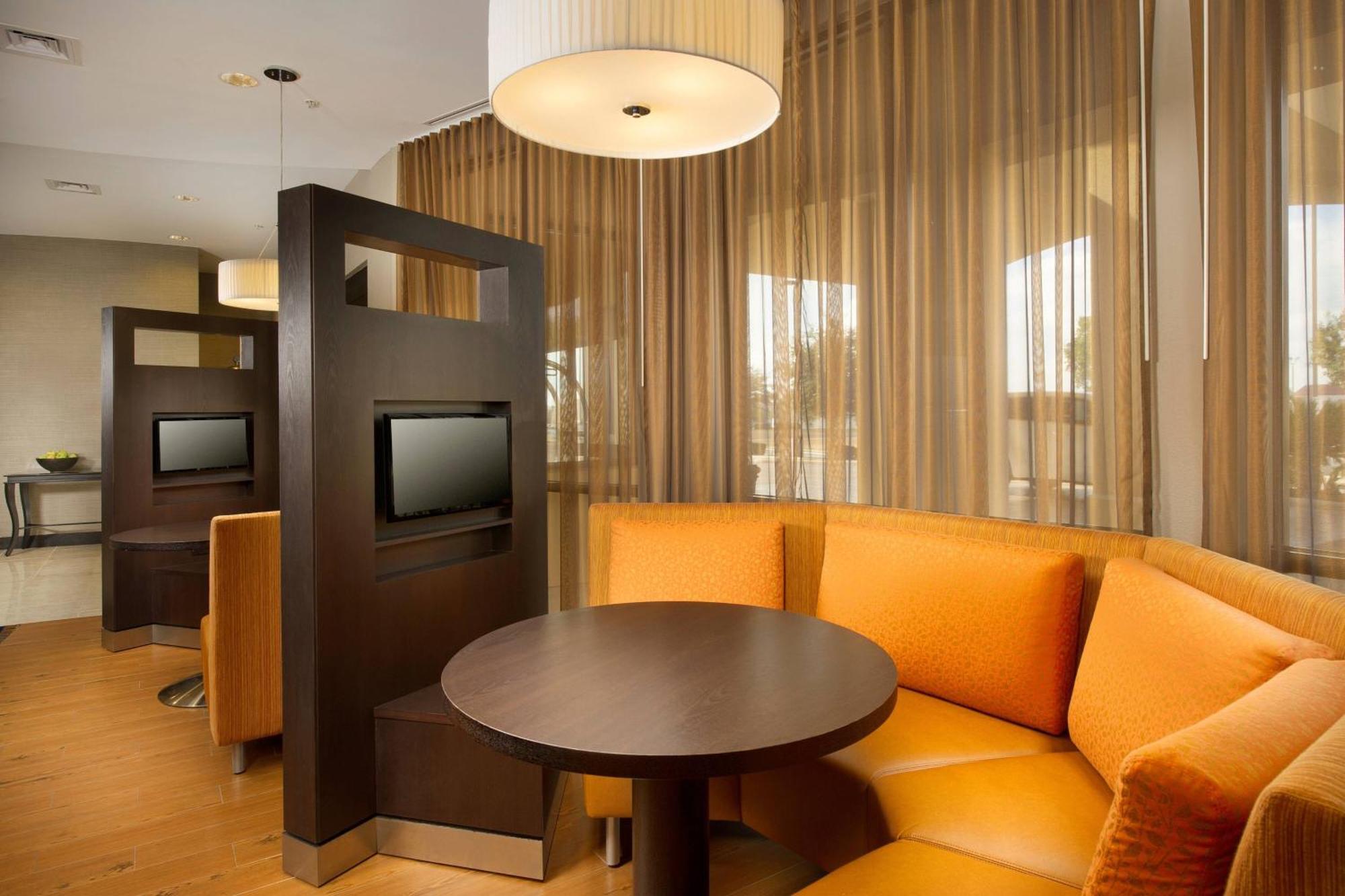 Courtyard By Marriott San Antonio Seaworld/Lackland Dış mekan fotoğraf