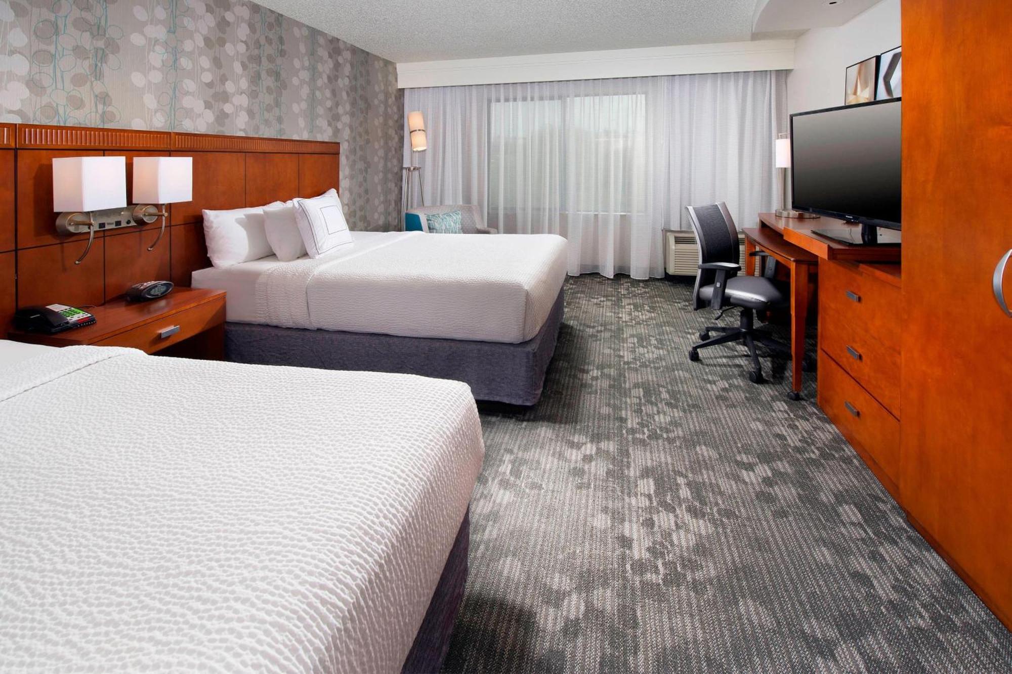 Courtyard By Marriott San Antonio Seaworld/Lackland Dış mekan fotoğraf